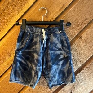 Munster Kids Size 8 - Blue Bottoms